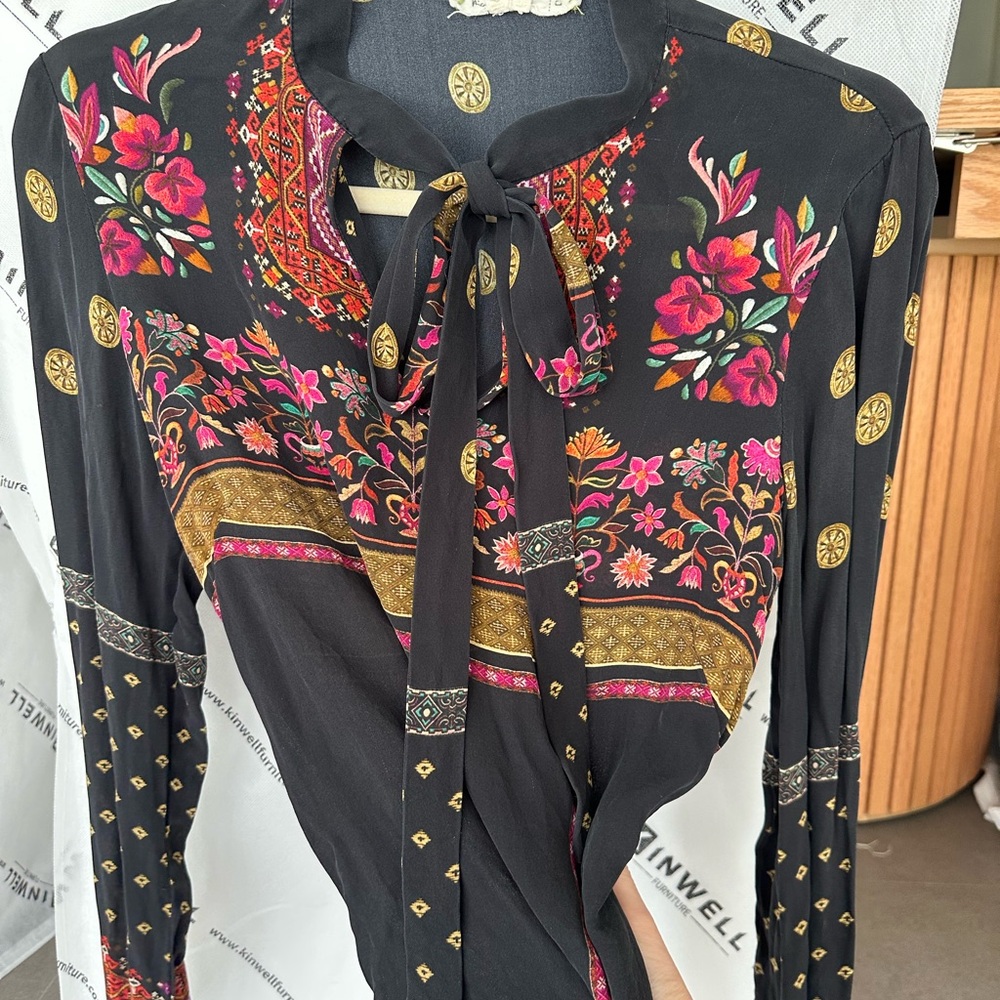 Chic Black Floral Blouse with Tie Neck